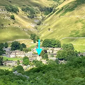 The Wharfe At Greystones - Cosy, Comfortable Retreat Apartment